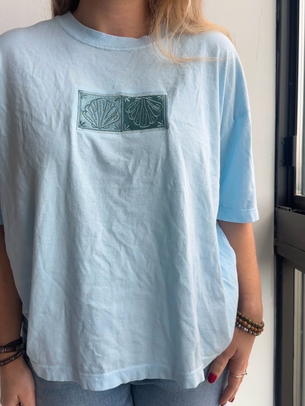 NWT 100% Cotton Light Blue Shell Graphic Crewneck Boxy T-Shirt